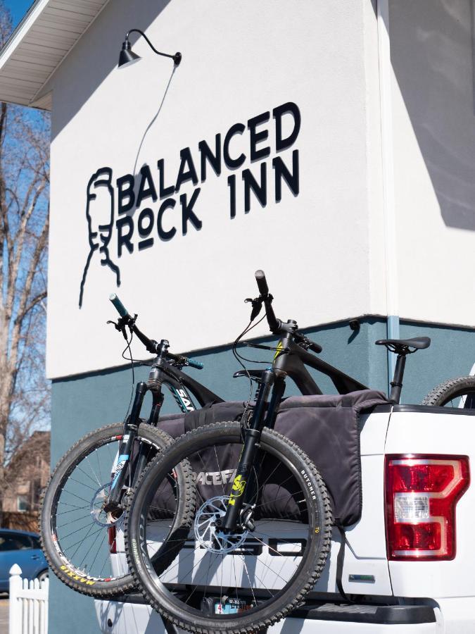 Balanced Rock Inn Фрута Экстерьер фото